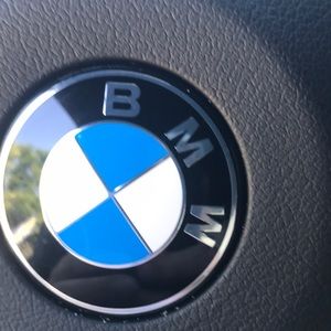 Meet your Posher, Luis